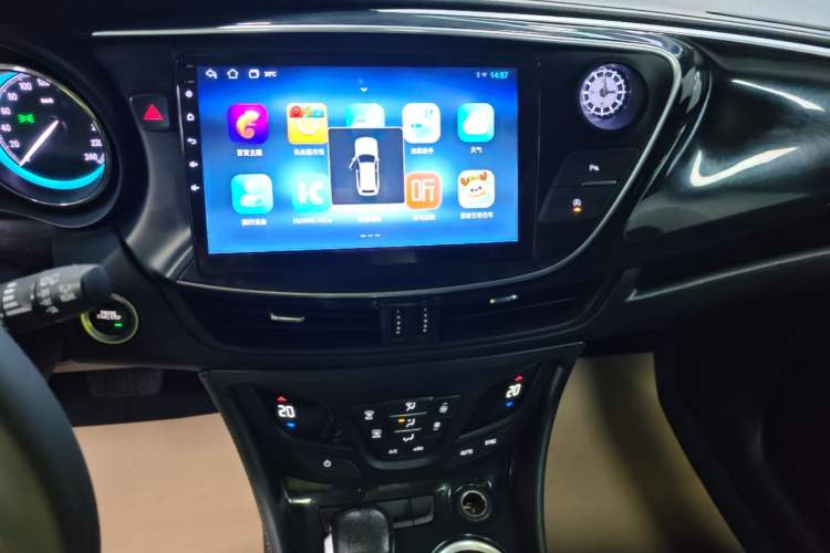 Used Buick Envision 2017 20T Two-Wheel Drive Leading Version Audio And AC Panel