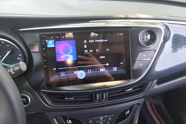 Used Buick Envision 2017 20T Two-Wheel Drive Leading Version Audio And AC Panel