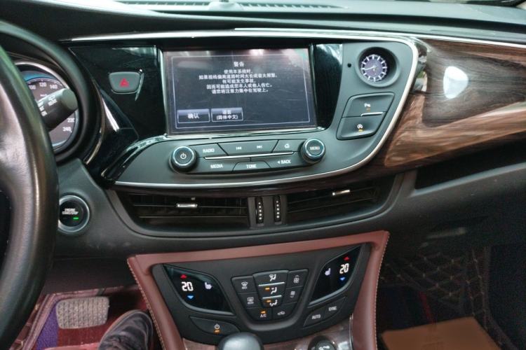 Used Buick Envision 2017 28T Four-Wheel Drive Elite Model Audio And AC Panel