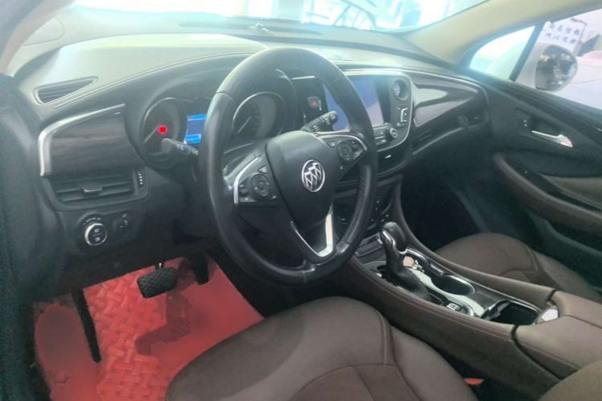 Used Buick Envision 2017 20T Two-Wheel Drive Luxury Model Center Console