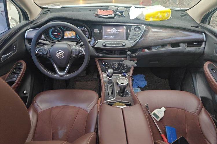 Used Buick Envision 2017 28T Four-Wheel Drive Elite Model Center Console