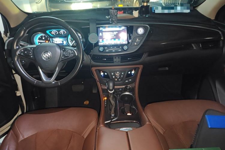 Used Buick Envision 2017 28T Four-Wheel Drive Elite Model Center Console