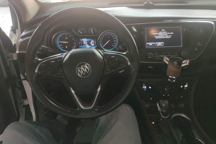 Used Buick Envision 2017 20T Two-Wheel Drive Elite Version Center Console