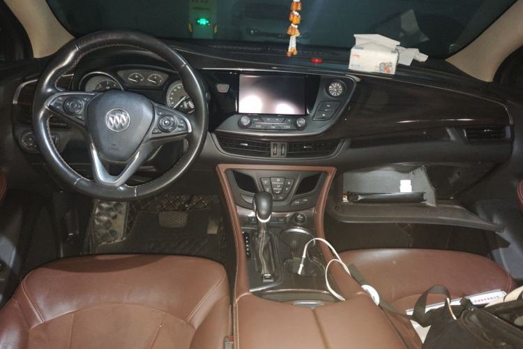 Used Buick Envision 2017 28T Four-Wheel Drive Elite Model Center Console