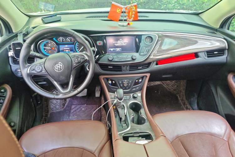 Used Buick Envision 2017 20T Two-Wheel Drive Luxury Model Center Console