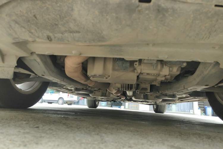 Used Buick Envision 2017 28T Four-Wheel Drive Luxury Model Chassis Front