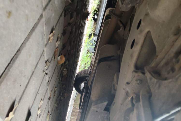 Used Buick Envision 2017 20T Two-Wheel Drive Elite Version Chassis Front Left