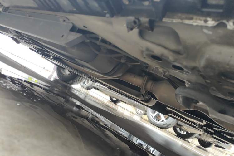 Used Buick Envision 2017 28T Four-Wheel Drive Elite Model Chassis Front Right