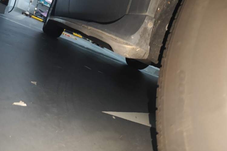 Used Buick Envision 2017 28T Four-Wheel Drive Elite Model Chassis Front Right