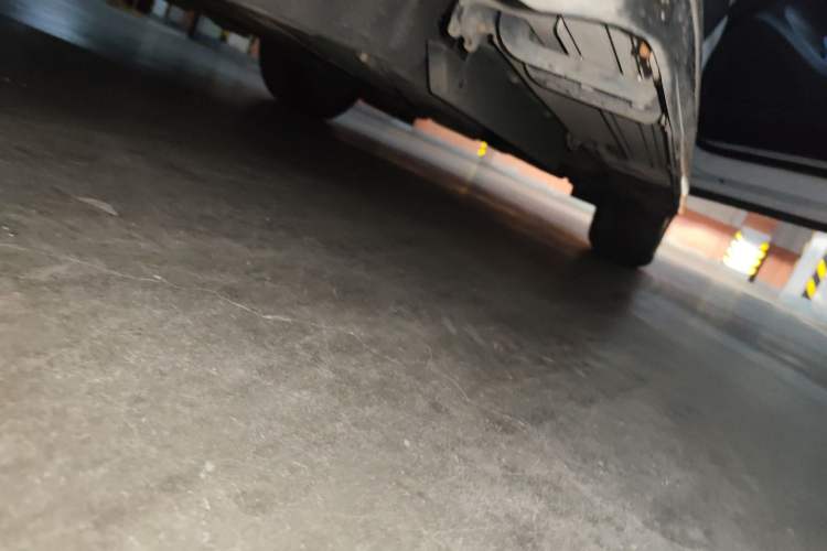 Used Buick Envision 2017 28T Four-Wheel Drive Elite Model Chassis Rear Right