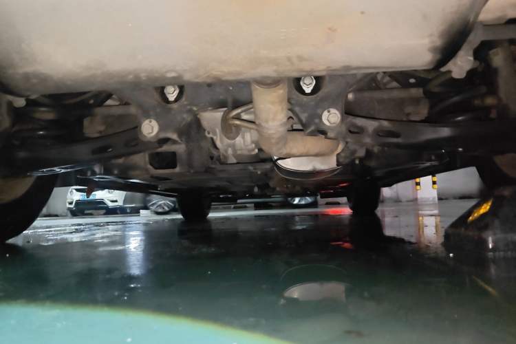 Used Buick Envision 2017 28T Four-Wheel Drive Elite Model Chassis Rear