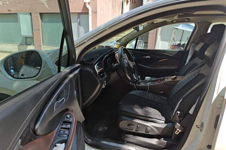 Used Buick Envision 2017 20T Two-Wheel Drive Luxury Model Driver Seat