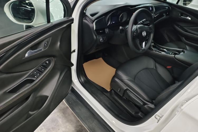 Used Buick Envision 2017 20T Two-Wheel Drive Leading Version Driver Seat