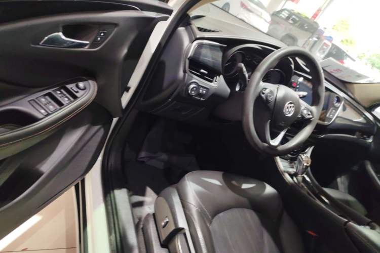 Used Buick Envision 2017 20T Two-Wheel Drive Leading Version Driver Seat