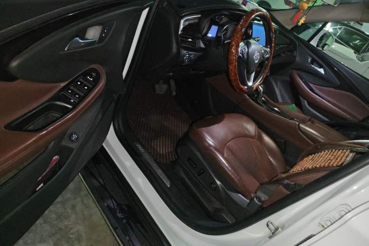 Used Buick Envision 2017 28T Four-Wheel Drive Elite Model Driver Seat