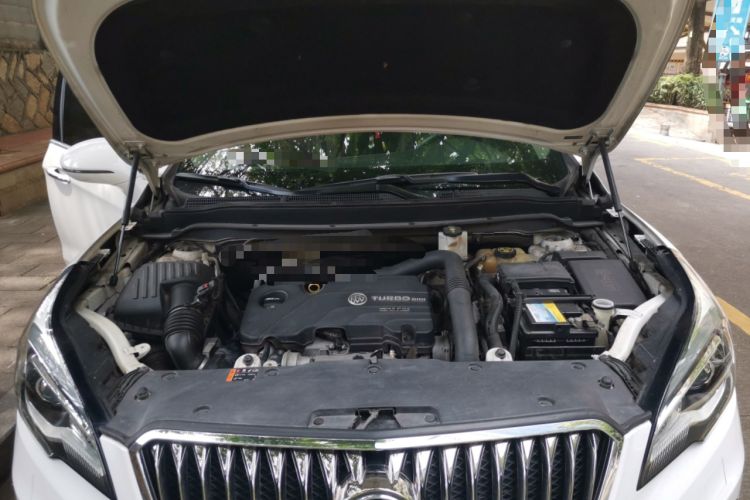 Used Buick Envision 2017 20T Two-Wheel Drive Luxury Model Engine Bay