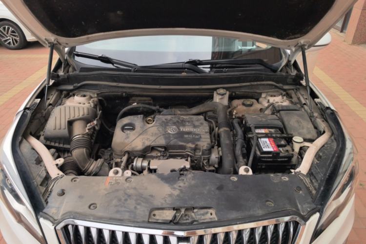 Used Buick Envision 2017 20T Two-Wheel Drive Elite Version Engine Bay