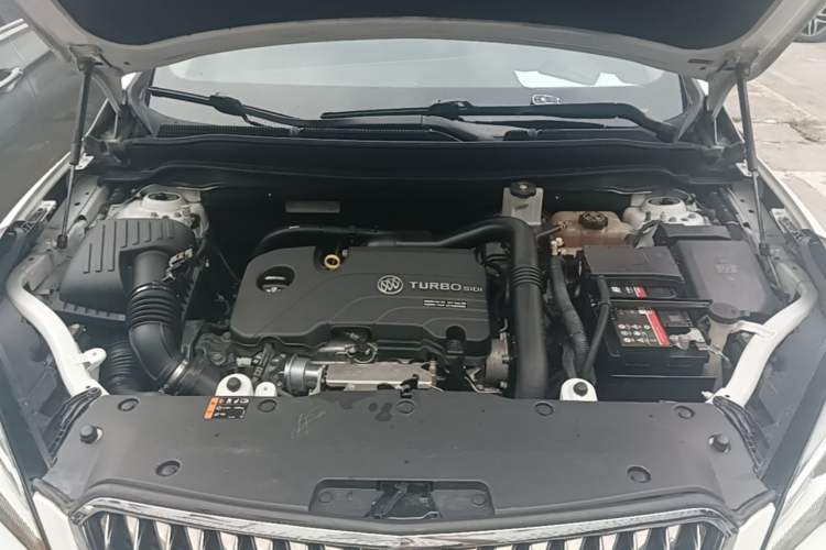 Used Buick Envision 2017 20T Two-Wheel Drive Luxury Model Engine Bay
