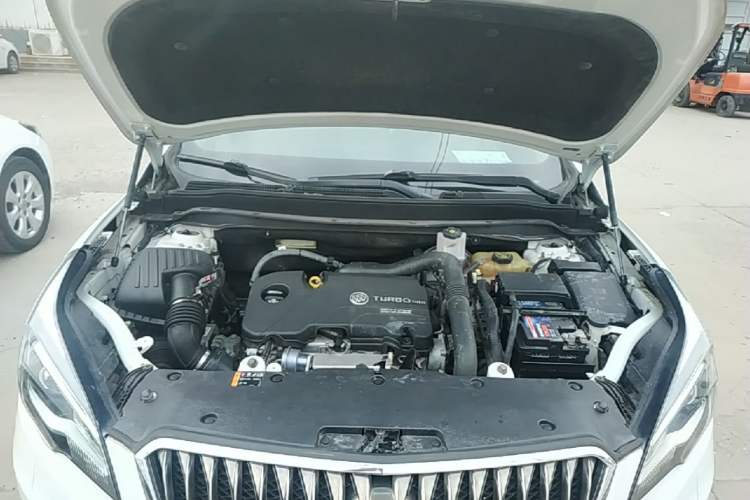 Used Buick Envision 2017 20T Two-Wheel Drive Luxury Model Engine Bay