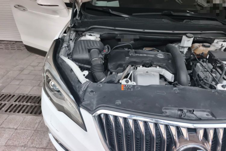 Used Buick Envision 2017 28T Four-Wheel Drive Luxury Model Engine Bay Right