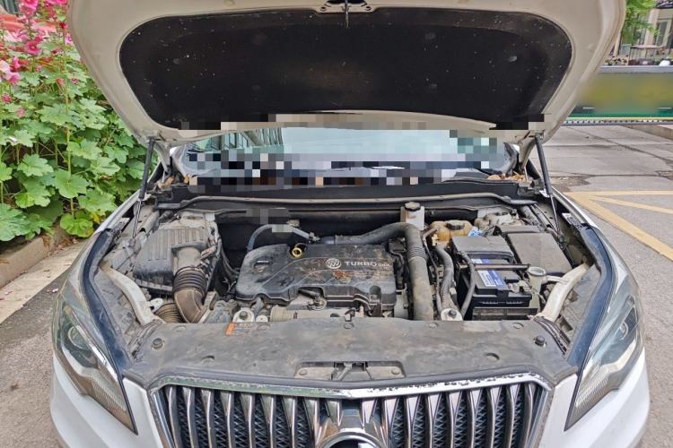 Used Buick Envision 2017 20T Two-Wheel Drive Leading Version Engine Bay