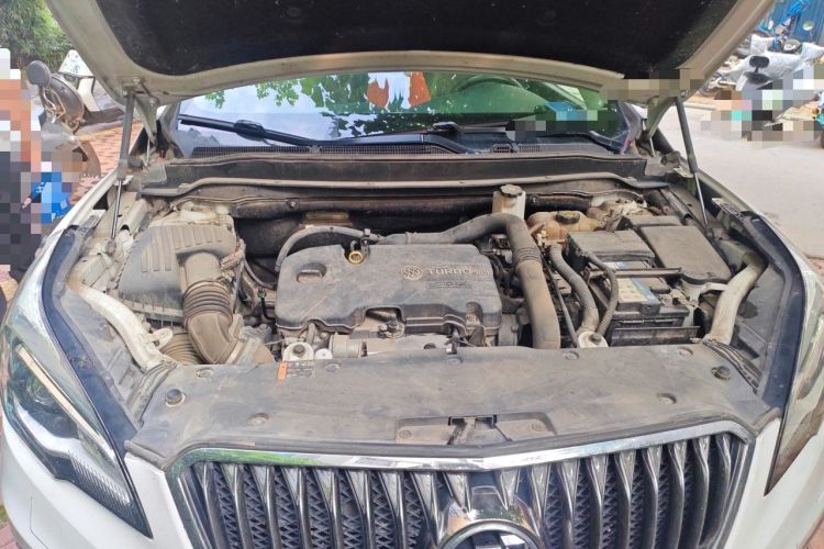 Used Buick Envision 2017 20T Two-Wheel Drive Luxury Model Engine Bay