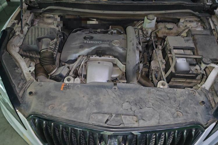 Used Buick Envision 2017 28T Four-Wheel Drive Elite Model Engine Bay