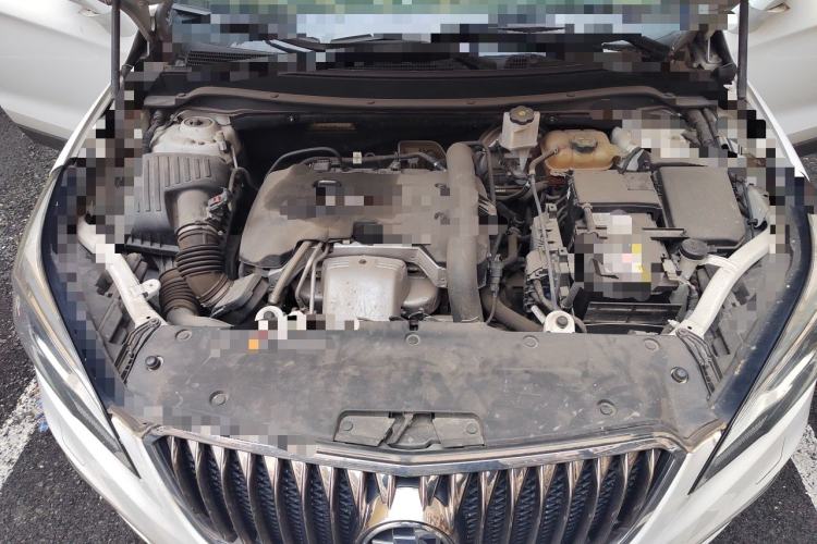 Used Buick Envision 2017 28T Four-Wheel Drive Elite Model Engine Bay