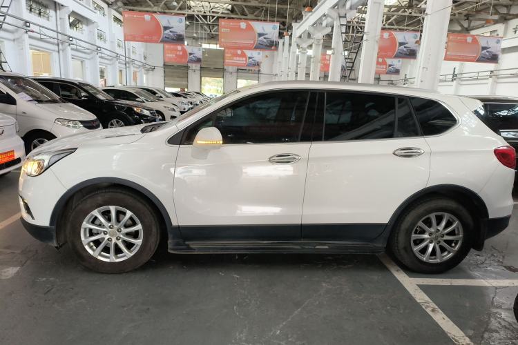 Used Buick Envision 2017 20T Two-Wheel Drive Luxury Model Exterior 3