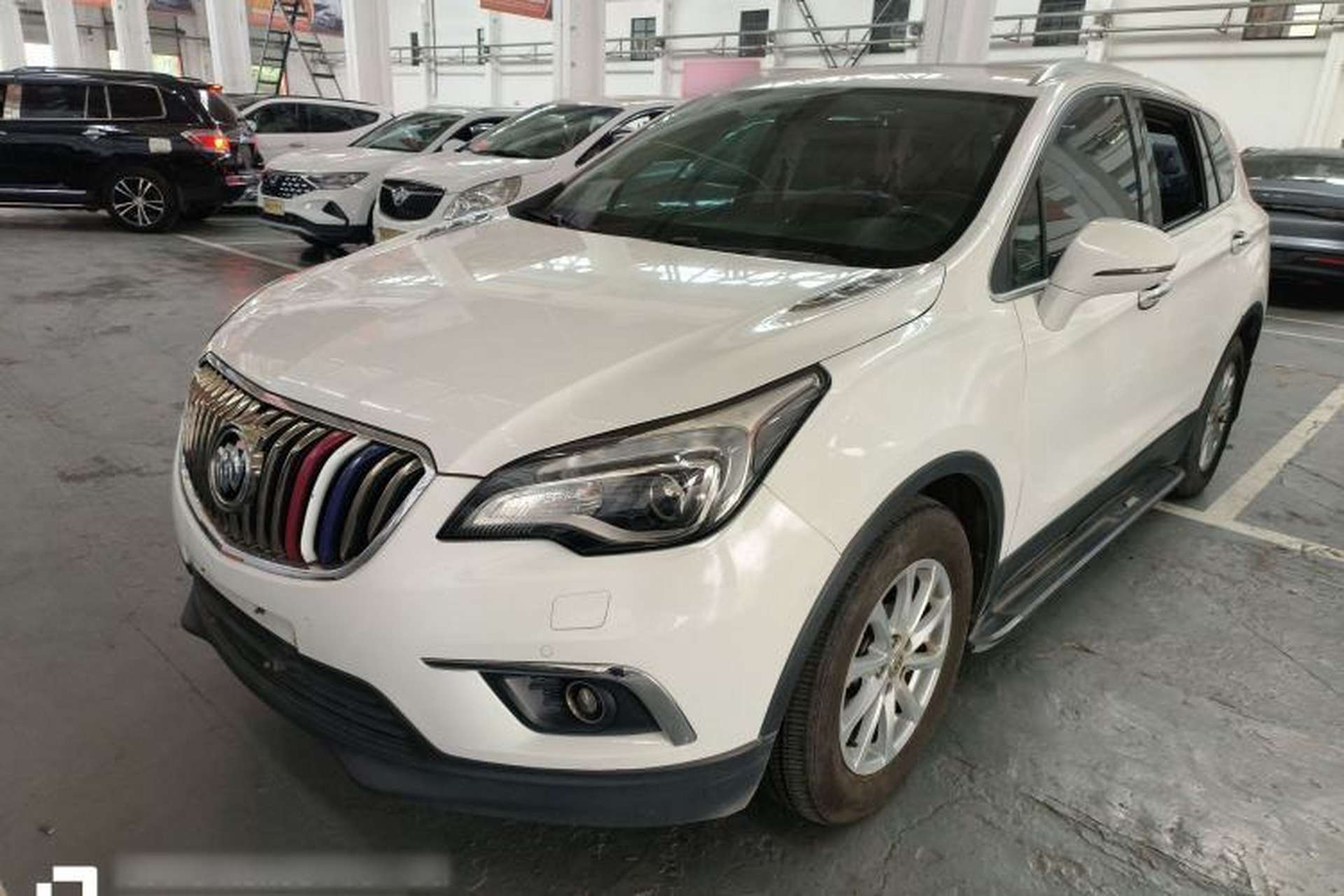 Used Buick Envision 2017 20T Two-Wheel Drive Luxury Model Front Left 45 Deg