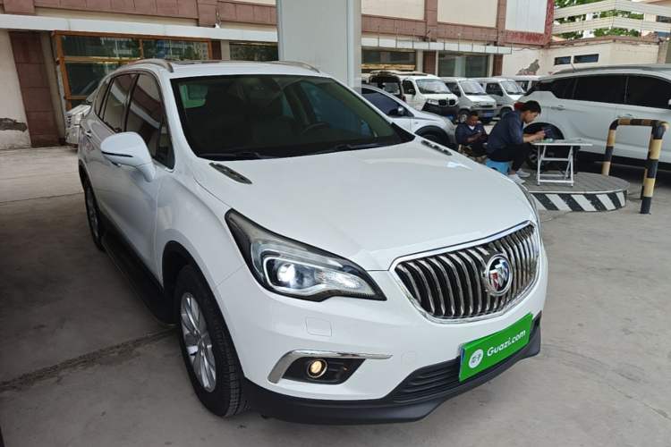 Used Buick Envision 2017 28T Four-Wheel Drive Elite Model Front Right 45 Deg