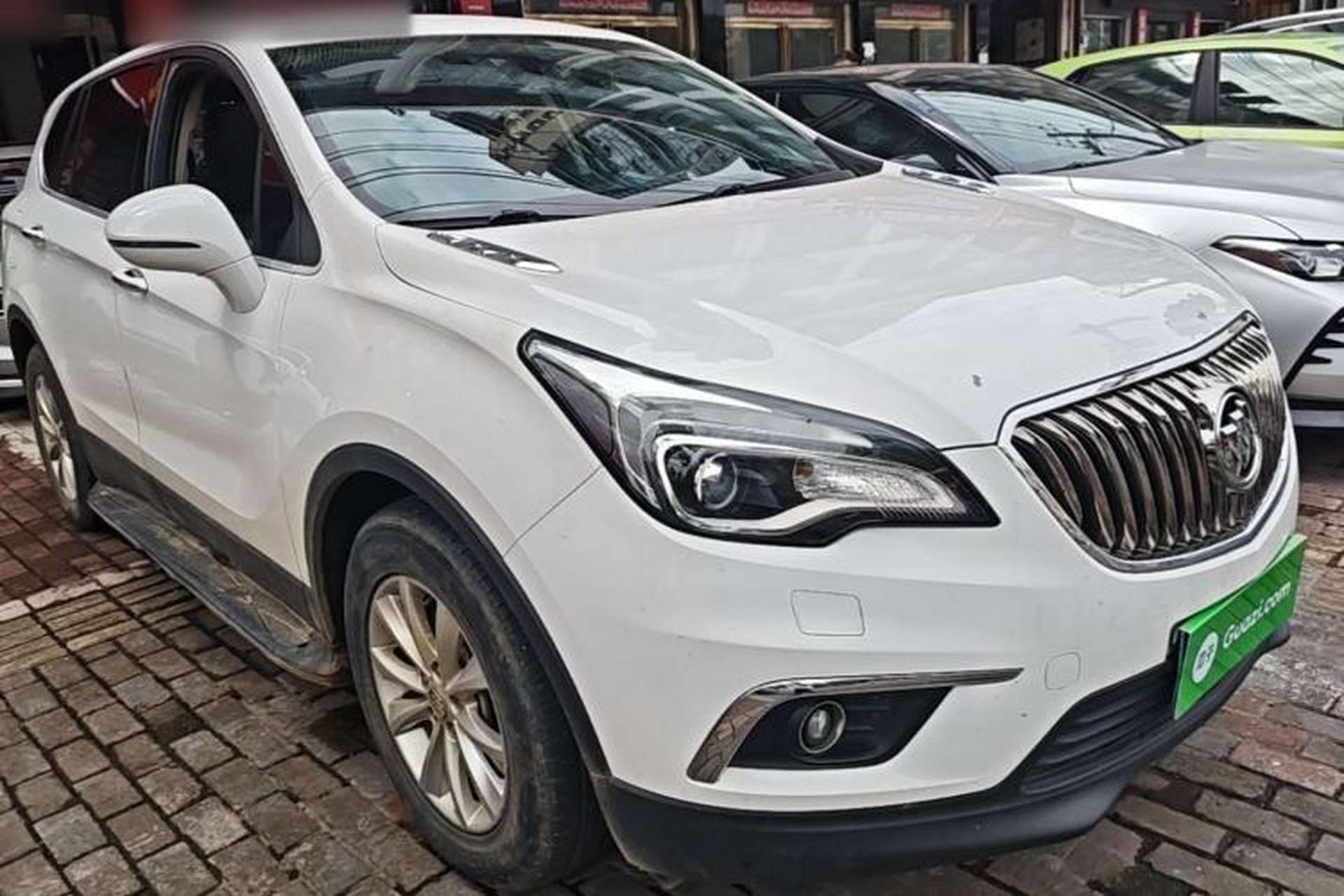 Used Buick Envision 2017 28T Four-Wheel Drive Elite Model Front Right 45 Deg