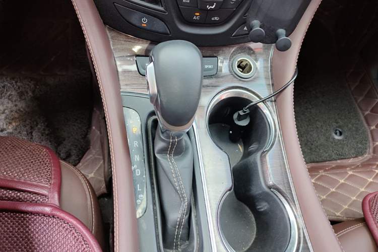 Used Buick Envision 2017 28T Four-Wheel Drive Elite Model Gear Lever