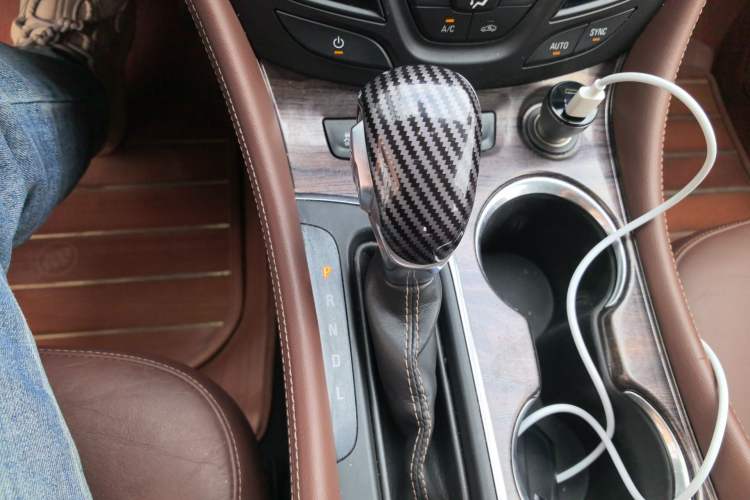 Used Buick Envision 2017 20T Two-Wheel Drive Elite Version Gear Lever