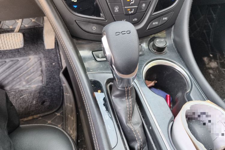Used Buick Envision 2017 20T Two-Wheel Drive Leading Version Gear Lever