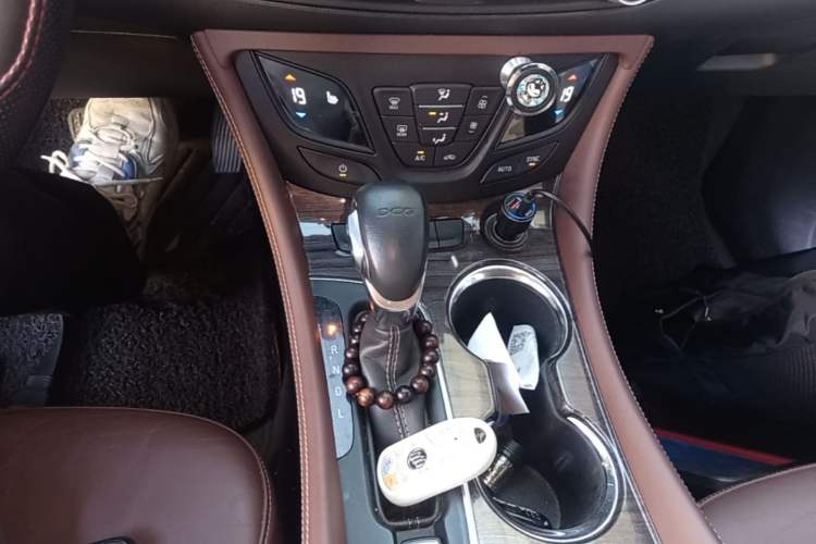 Used Buick Envision 2017 20T Two-Wheel Drive Luxury Model Gear Lever