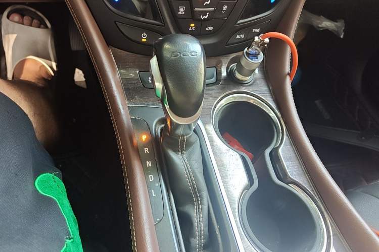 Used Buick Envision 2017 20T Two-Wheel Drive Luxury Model Gear Lever