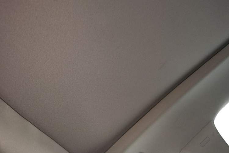 Used Buick Envision 2017 20T Two-Wheel Drive Leading Version Headliner