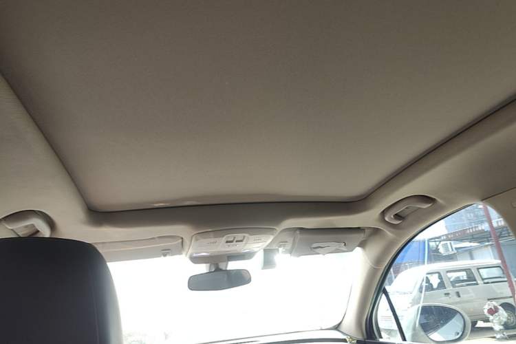 Used Buick Envision 2017 20T Two-Wheel Drive Leading Version Headliner