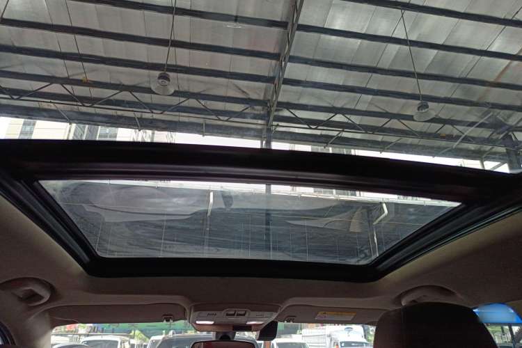 Used Buick Envision 2017 20T Two-Wheel Drive Elite Version Headliner