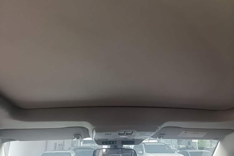Used Buick Envision 2017 20T Two-Wheel Drive Luxury Model Headliner