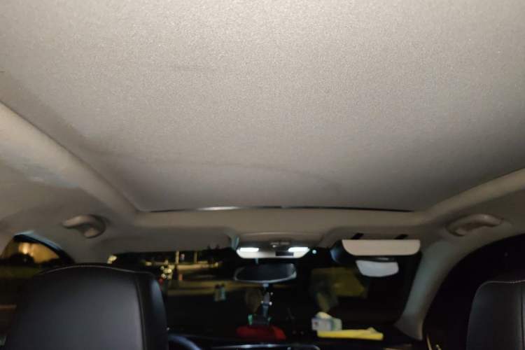 Used Buick Envision 2017 20T Two-Wheel Drive Leading Version Headliner