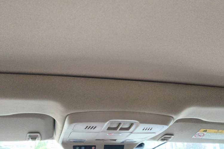 Used Buick Envision 2017 28T Four-Wheel Drive Elite Model Headliner