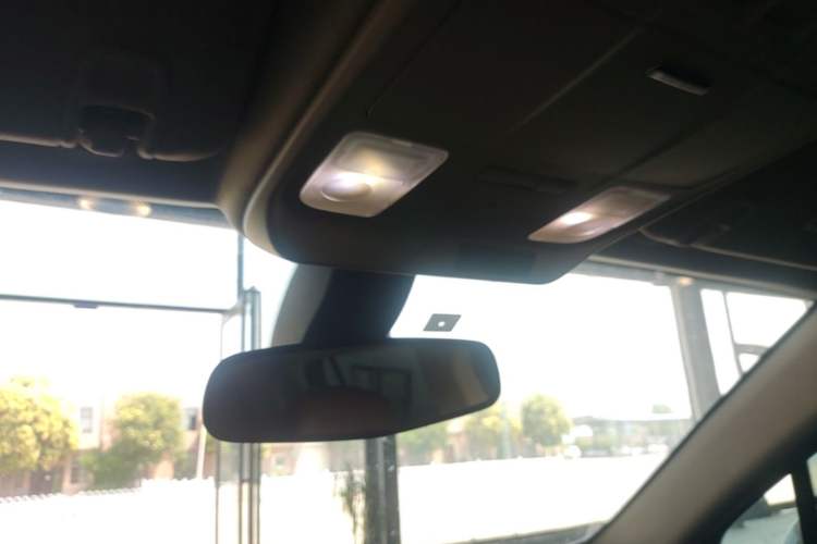 Used Buick Envision 2017 20T Two-Wheel Drive Elite Version Headliner