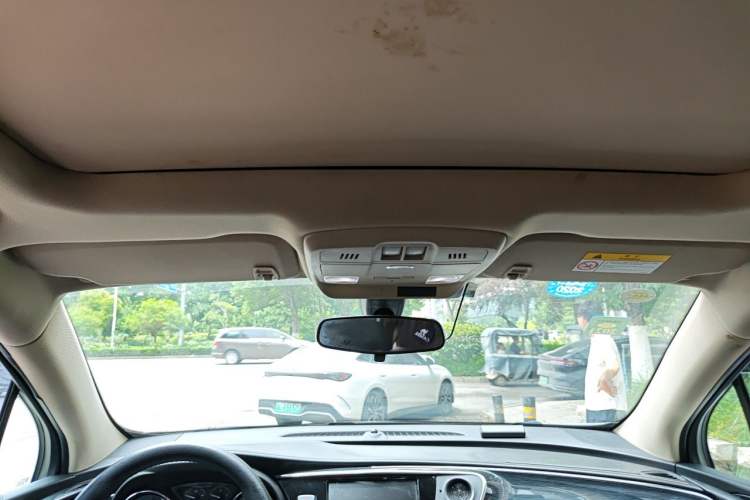 Used Buick Envision 2017 20T Two-Wheel Drive Leading Version Headliner