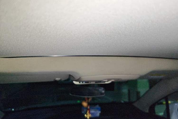 Used Buick Envision 2017 28T Four-Wheel Drive Elite Model Headliner