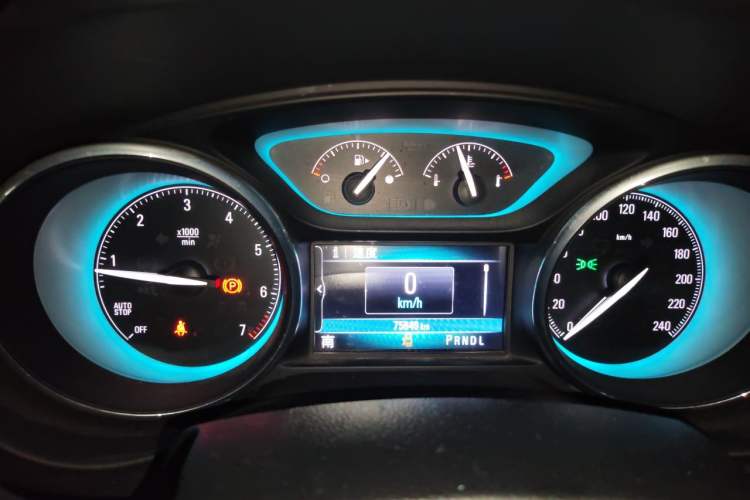 Used Buick Envision 2017 28T Four-Wheel Drive Elite Model Instrument Cluster