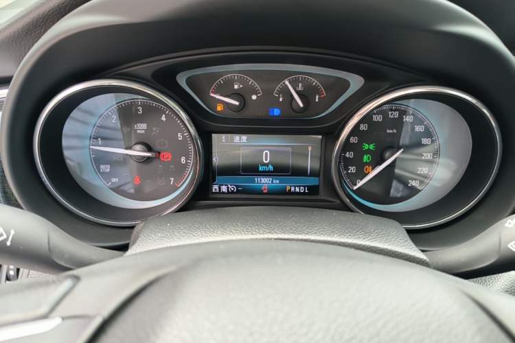 Used Buick Envision 2017 28T Four-Wheel Drive Elite Model Instrument Cluster