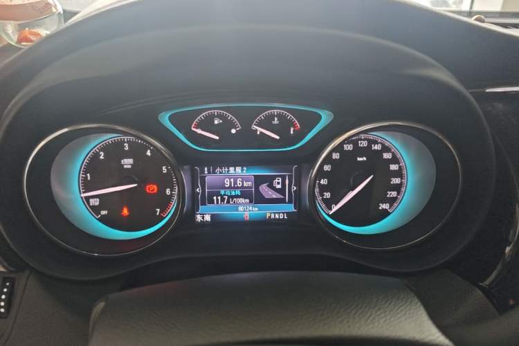 Used Buick Envision 2017 28T Four-Wheel Drive Elite Model Instrument Cluster