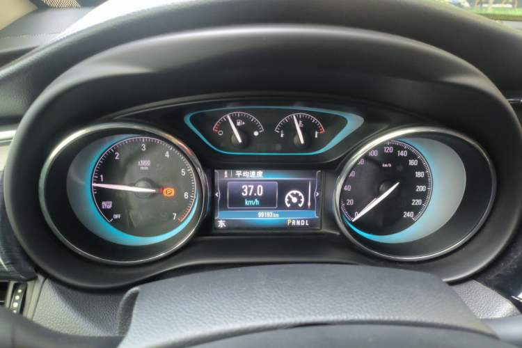 Used Buick Envision 2017 28T Four-Wheel Drive Elite Model Instrument Cluster